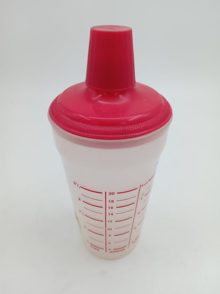 Measuring shaker red